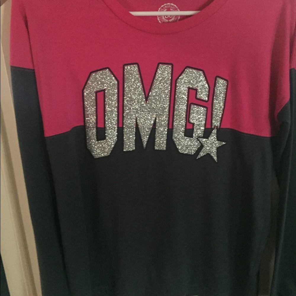Long sleeve t